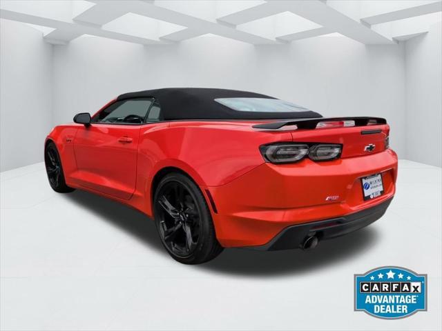 2021 Chevrolet Camaro RWD Convertible LT1