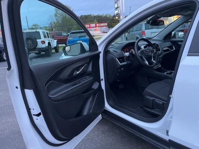 2024 GMC Terrain FWD SLE