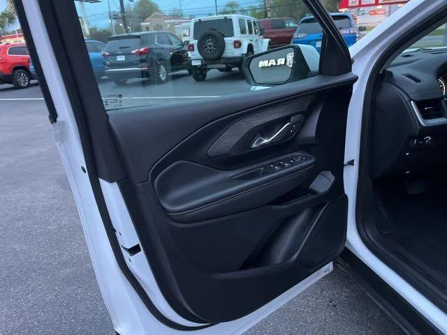 2024 GMC Terrain FWD SLE