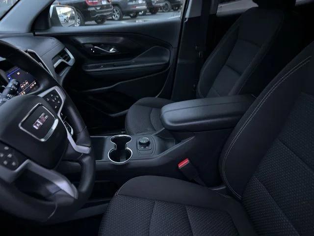 2024 GMC Terrain FWD SLE