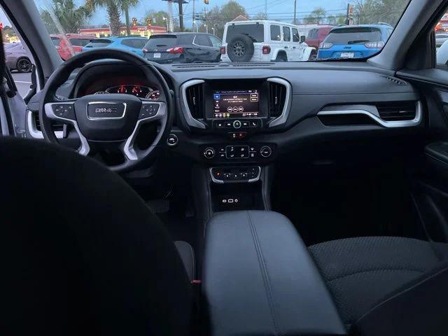 2024 GMC Terrain FWD SLE