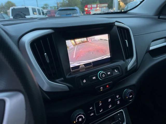 2024 GMC Terrain FWD SLE