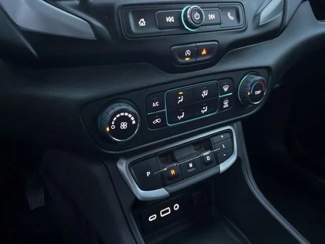 2024 GMC Terrain FWD SLE
