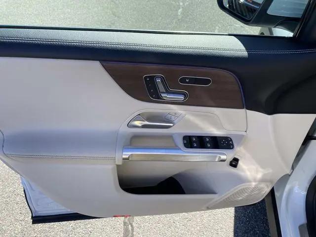 2023 Mercedes-Benz GLB 4MATIC
