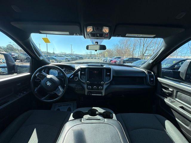 2024 RAM 3500 Tradesman Crew Cab 4x4 8 Box