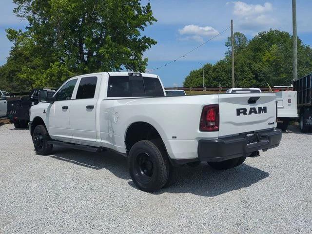 2026 RAM Ram 3500 RAM 3500 TRADESMAN CREW CAB 4X4 8 BOX 2026 RAM Ram 3500 RAM 3500 TRADESMAN CREW CAB 4X4 8 BOX