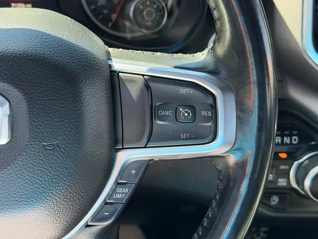 2024 Ram 1500 Big Horn Crew Cab 4x4 5'7" Box