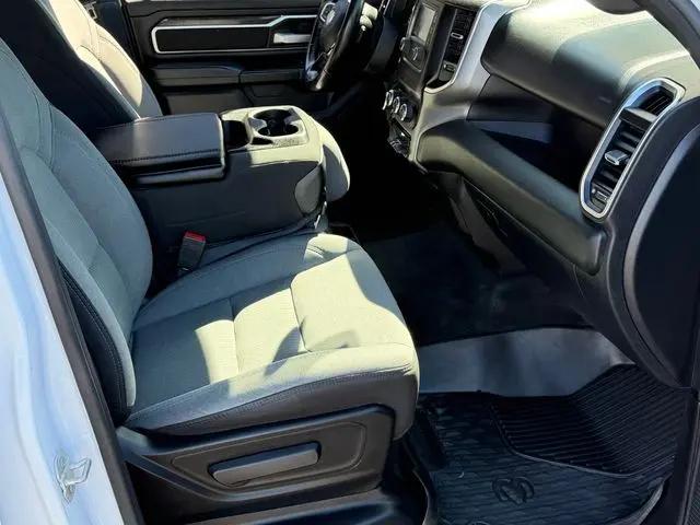 2024 Ram 1500 Big Horn Crew Cab 4x4 5'7" Box