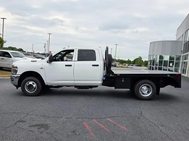 2026 Ram 3500 Tradesman/Big Horn
