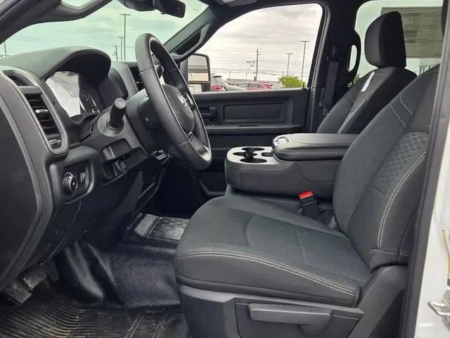 2026 Ram 3500 Tradesman/Big Horn