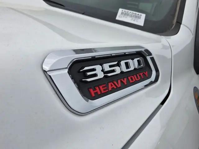 2026 Ram 3500 Tradesman/Big Horn