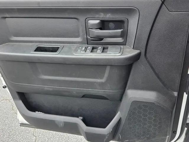 2026 Ram 3500 Tradesman/Big Horn