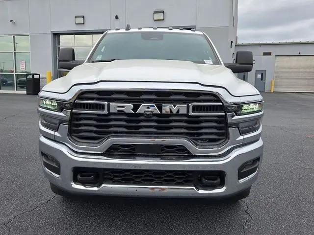 2026 Ram 3500 Tradesman/Big Horn