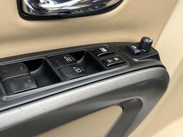 2015 Nissan Armada Platinum