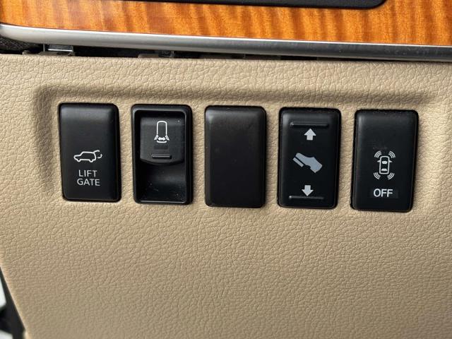 2015 Nissan Armada Platinum