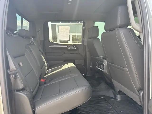 2026 GMC Sierra 1500 Crew Cab, Short Bed, Elevation, 4WD