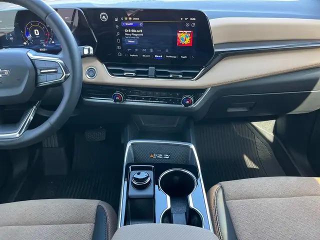 2026 Chevrolet Equinox FWD ACTIV