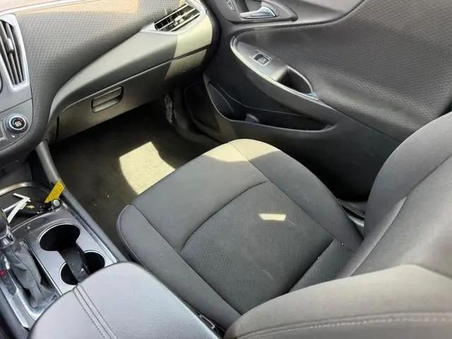 2021 Chevrolet Malibu FWD LT