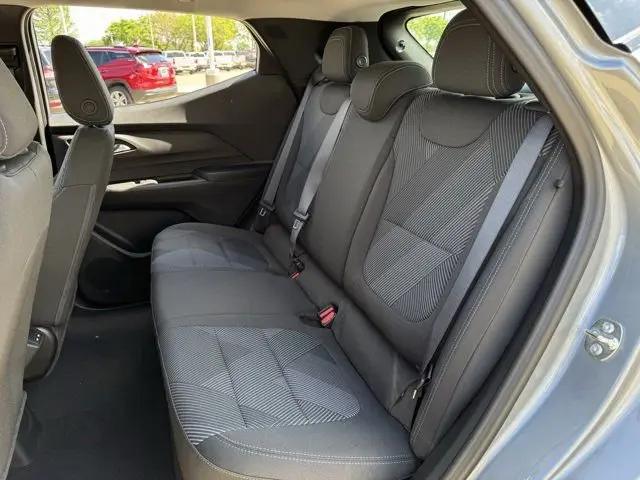 2027 Chevrolet Bolt LT FWD