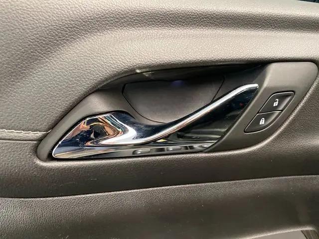 2023 GMC Acadia AWD SLT