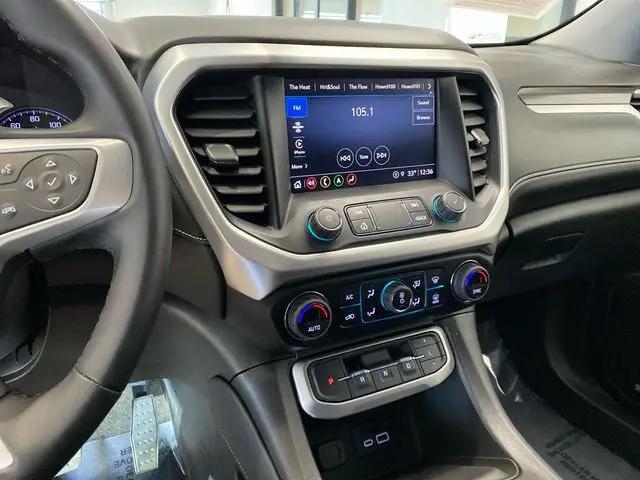 2023 GMC Acadia AWD SLT