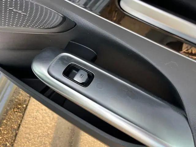 2022 Mercedes-Benz C-CLASS C 300 4MATIC Sedan