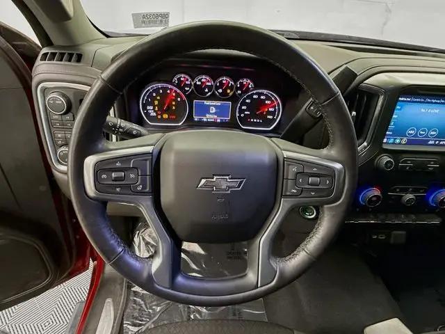 2022 Chevrolet Silverado 1500 4WD Crew Cab Short Bed RST