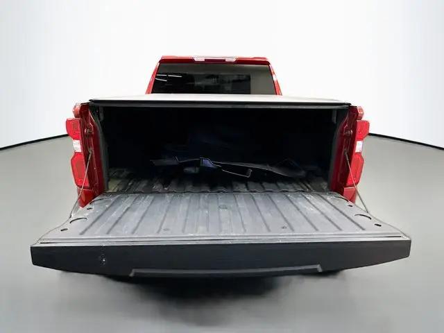 2022 Chevrolet Silverado 1500 4WD Crew Cab Short Bed RST