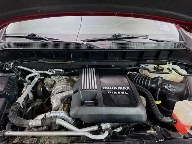 2022 Chevrolet Silverado 1500 4WD Crew Cab Short Bed RST
