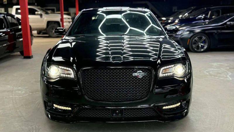 2023 Chrysler 300 300C