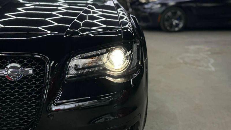 2023 Chrysler 300 300C