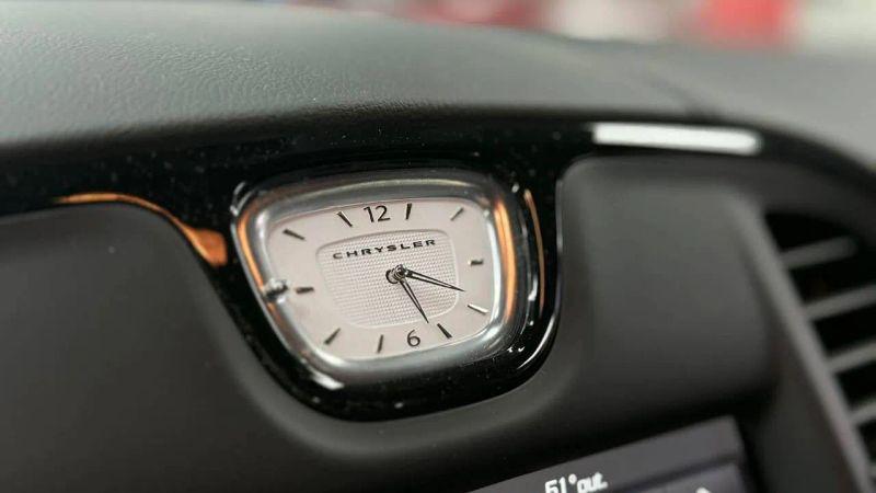 2023 Chrysler 300 300C