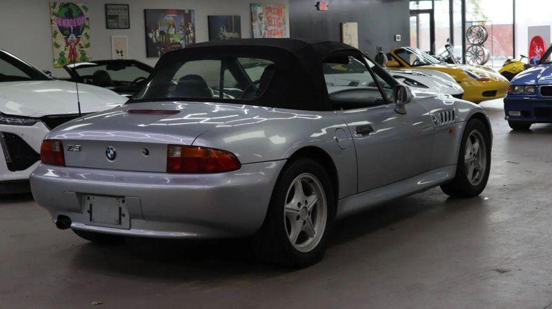 1997 BMW Z3 1.9L Roadster