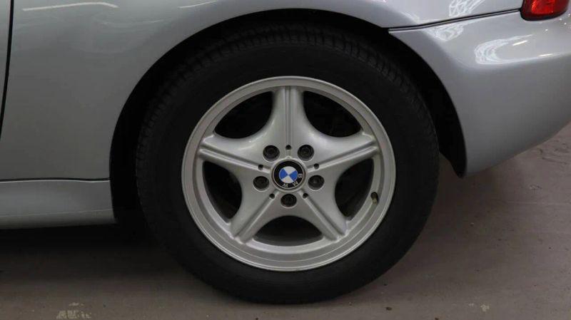 1997 BMW Z3 1.9L Roadster