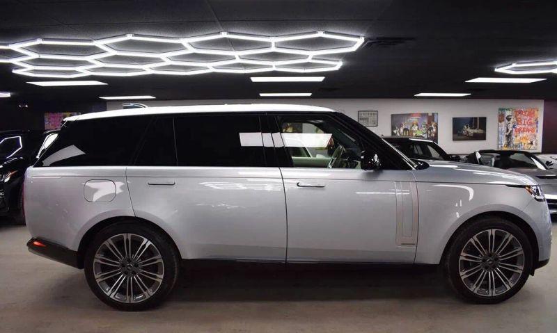 2025 Land Rover Range Rover P530 Autobiography 7 Seat