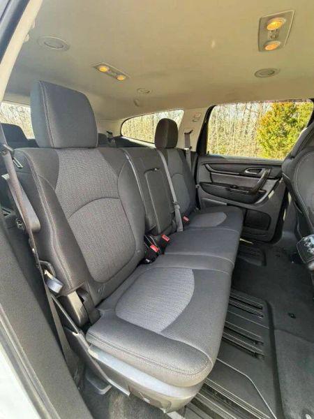2017 Chevrolet Traverse 1LT
