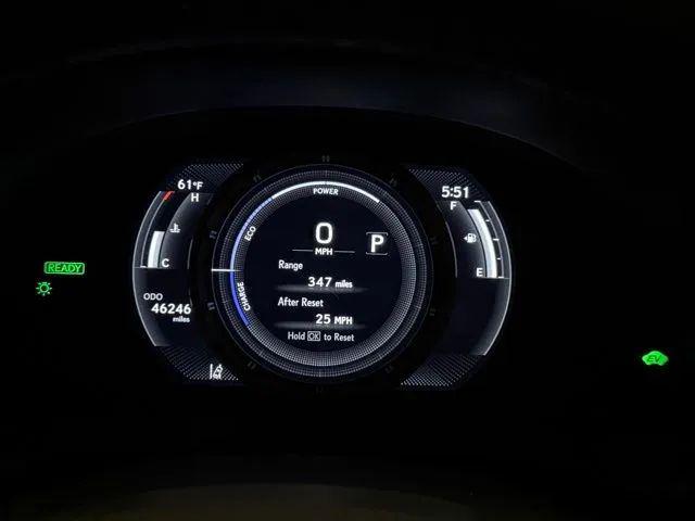 2023 Lexus ES 300h F SPORT Handling