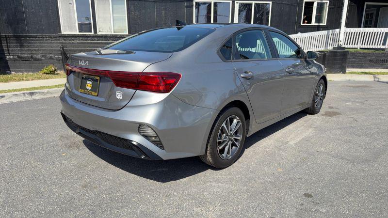 2022 Kia Forte LXS