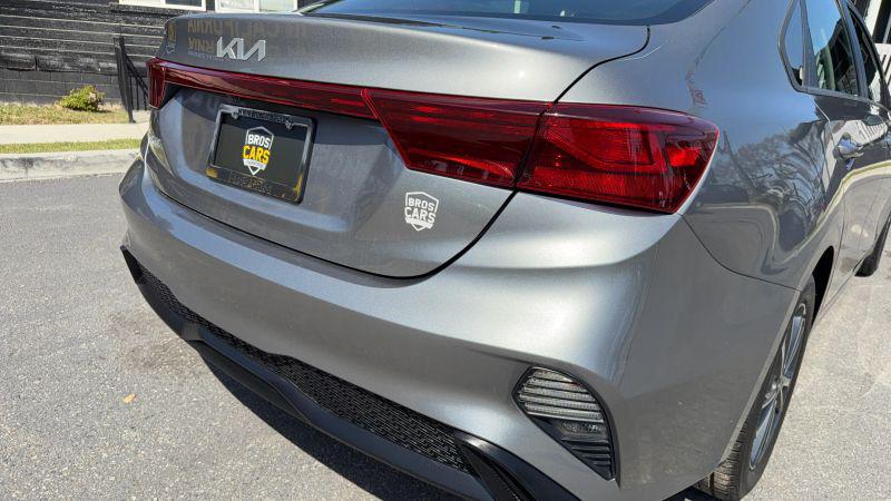 2022 Kia Forte LXS