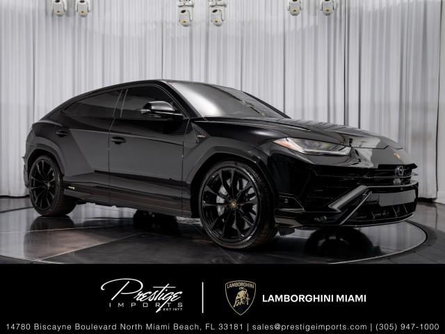 /2024 Lamborghini Urus