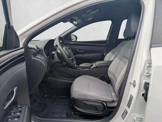 2023 Hyundai Santa Cruz SE