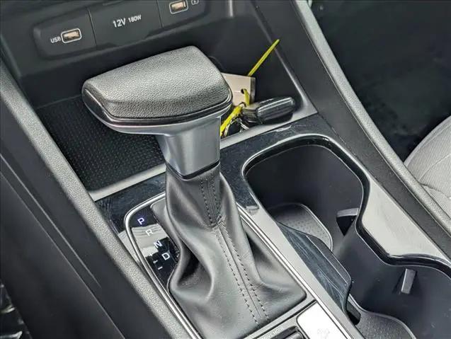 2023 Hyundai Santa Cruz SE