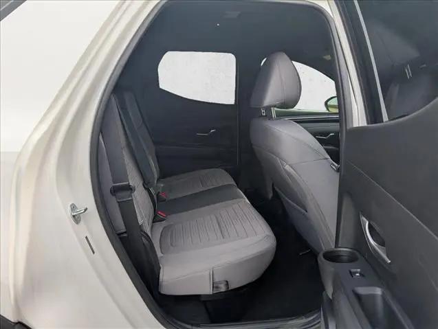 2023 Hyundai Santa Cruz SE