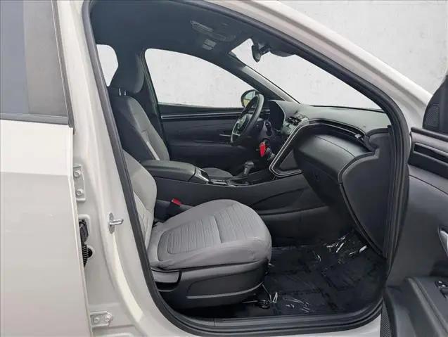 2023 Hyundai Santa Cruz SE
