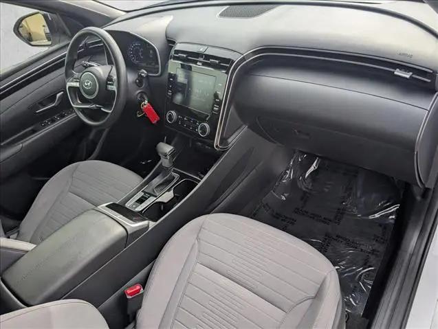 2023 Hyundai Santa Cruz SE