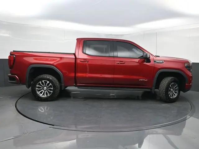 2022 GMC Sierra 1500 4WD Crew Cab Short Box AT4