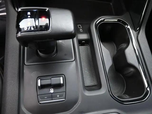 2022 GMC Sierra 1500 4WD Crew Cab Short Box AT4