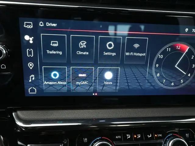 2022 GMC Sierra 1500 4WD Crew Cab Short Box AT4