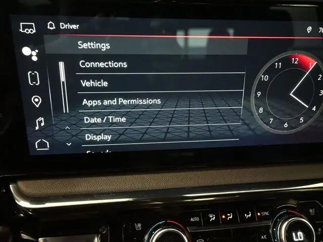 2022 GMC Sierra 1500 4WD Crew Cab Short Box AT4
