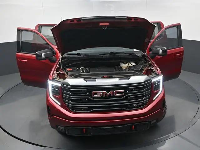 2022 GMC Sierra 1500 4WD Crew Cab Short Box AT4
